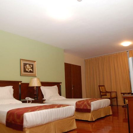 Churchill Addis Ababa Hotel Exterior foto