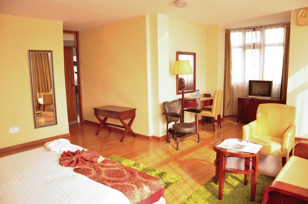Churchill Addis Ababa Hotel Habitación foto