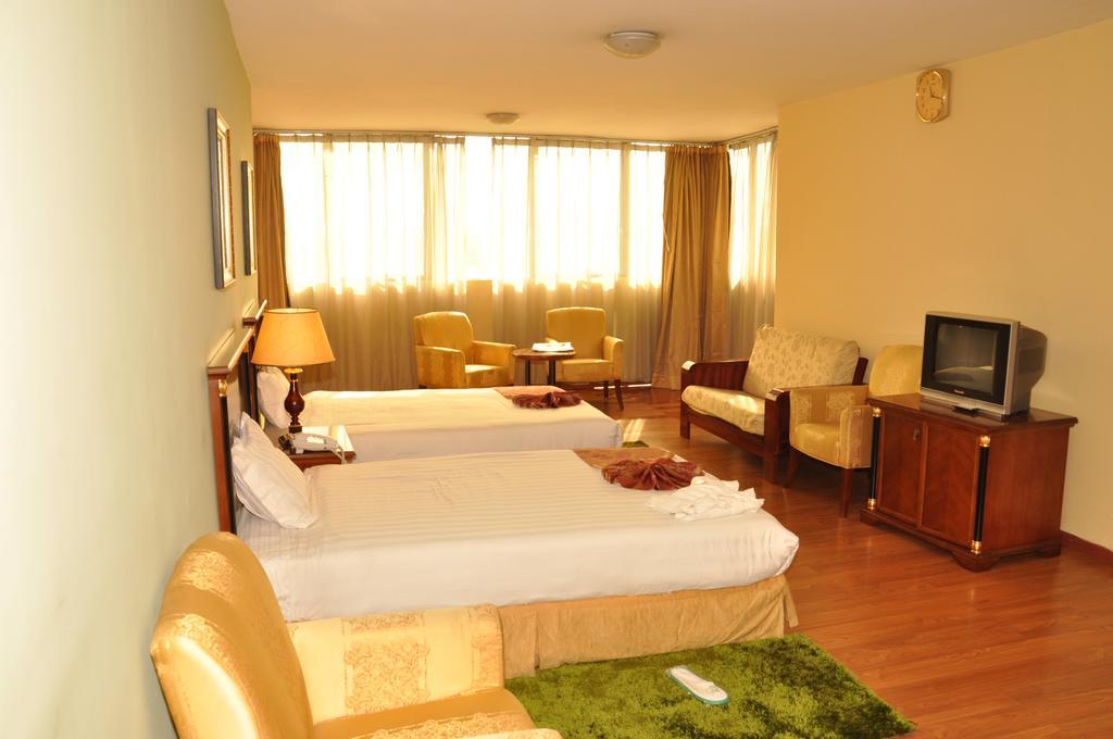 Churchill Addis Ababa Hotel Habitación foto