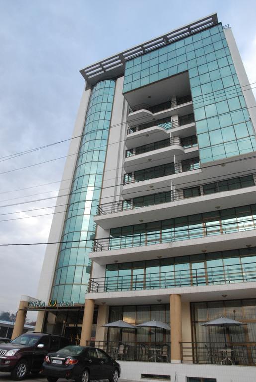 Churchill Addis Ababa Hotel Exterior foto